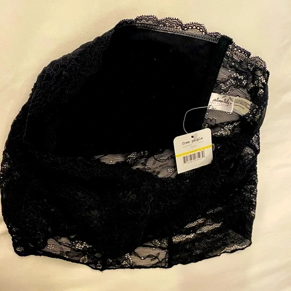 Free people lace bandeau NWT - Picture 4 of 5